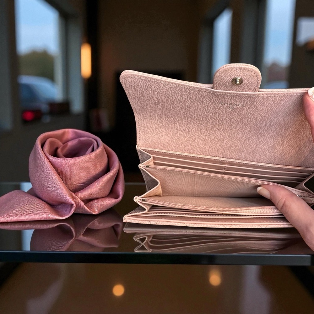 Brand New Chanel Caviar Pink Quilted Women's Long Flap Wallet. - Picture 4 of 6